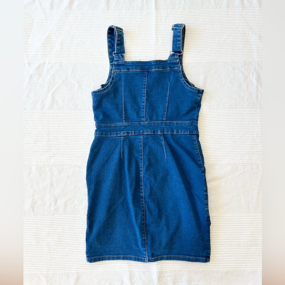 Red Sky Denim Jumper Pinafore Dress - Picture 3 of 8